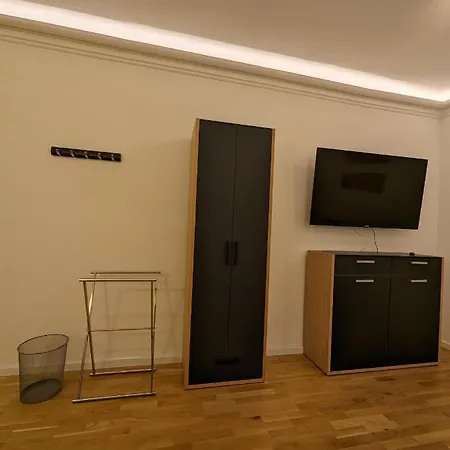 Gemuetliche Im Herzen Der Stadt Em-apartments Deutschland Homestay