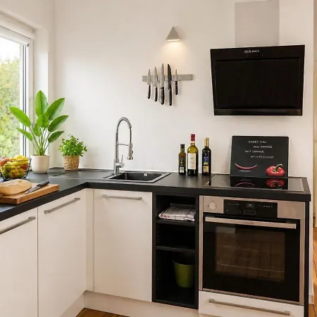 Homestay Nuju - 4-zimmer, 10 Gaeste, Wintergarten & Terrasse & Parkplatz