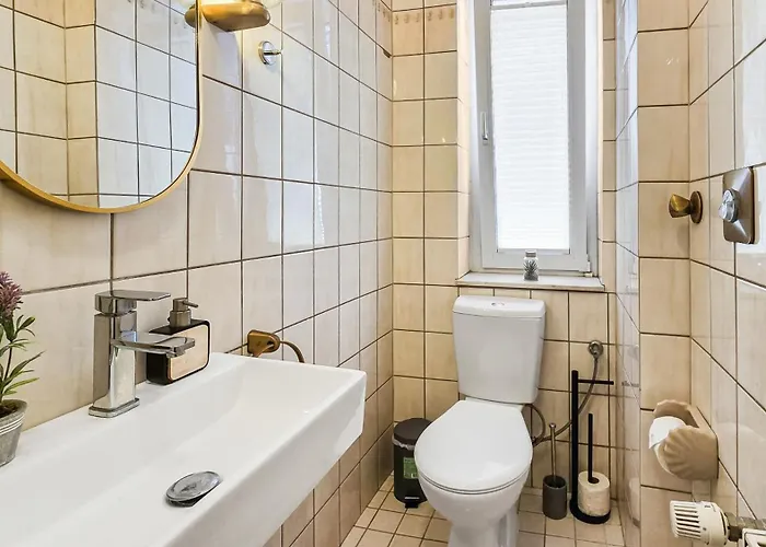 Privatunterkunft Geteilte Wohnung--dein Mitten In Der Stadt *